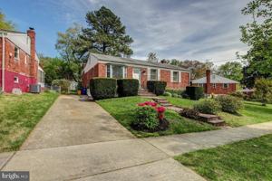 featured image of 11803 Rocking Horse Rd #1