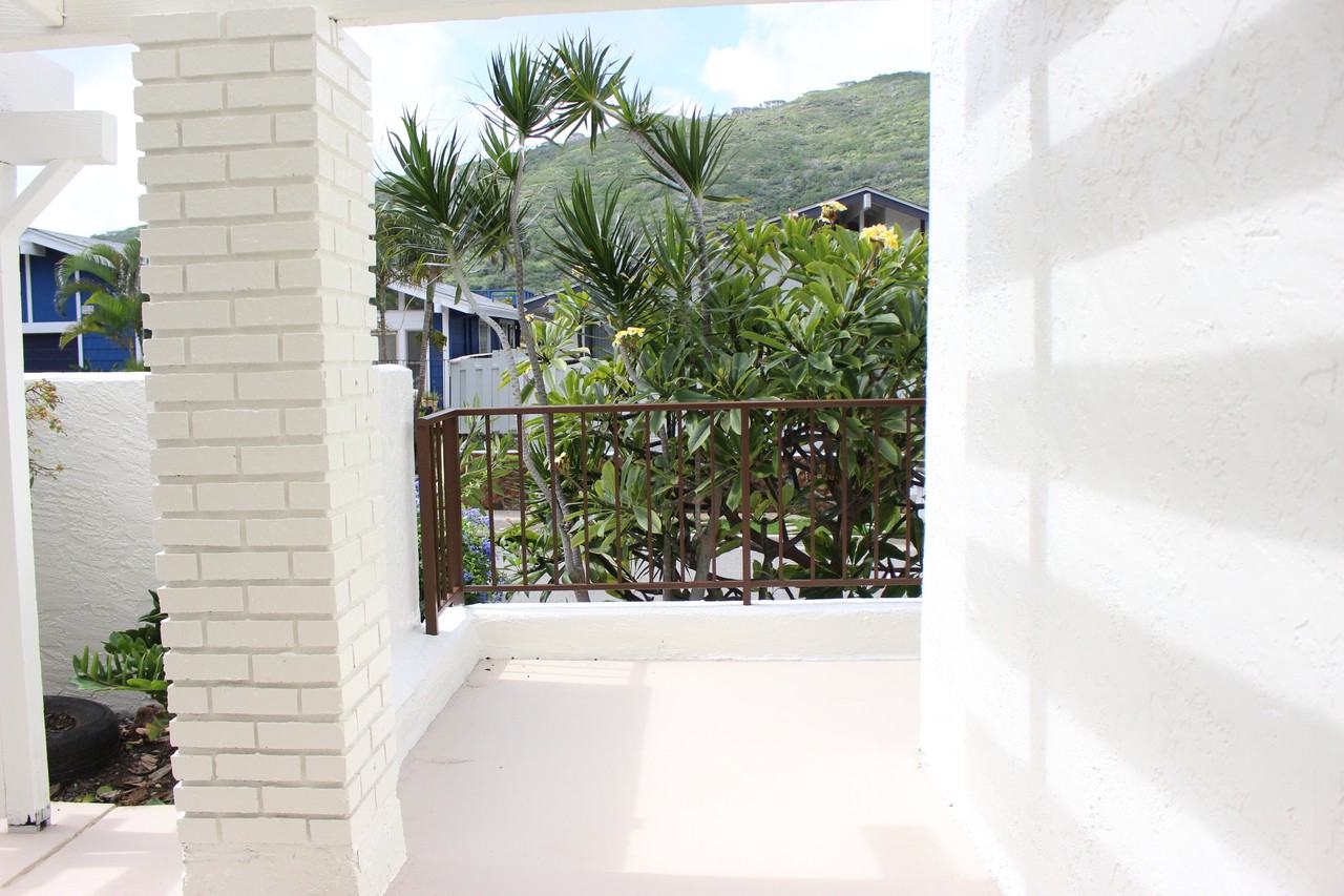 1279 Kaeleku St #SFR - Photo 3 of 31