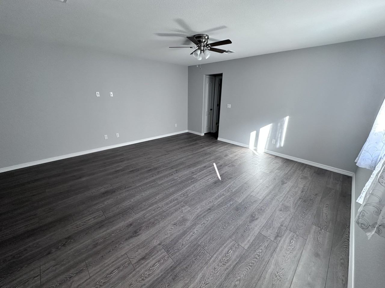 1632 Shamrock Rd #B - Photo 7 of 24