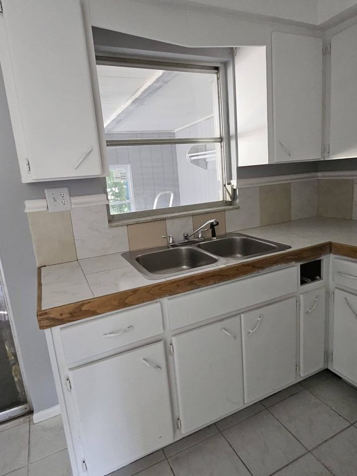 7310 Coon Rd #7310 - Photo 2 of 10