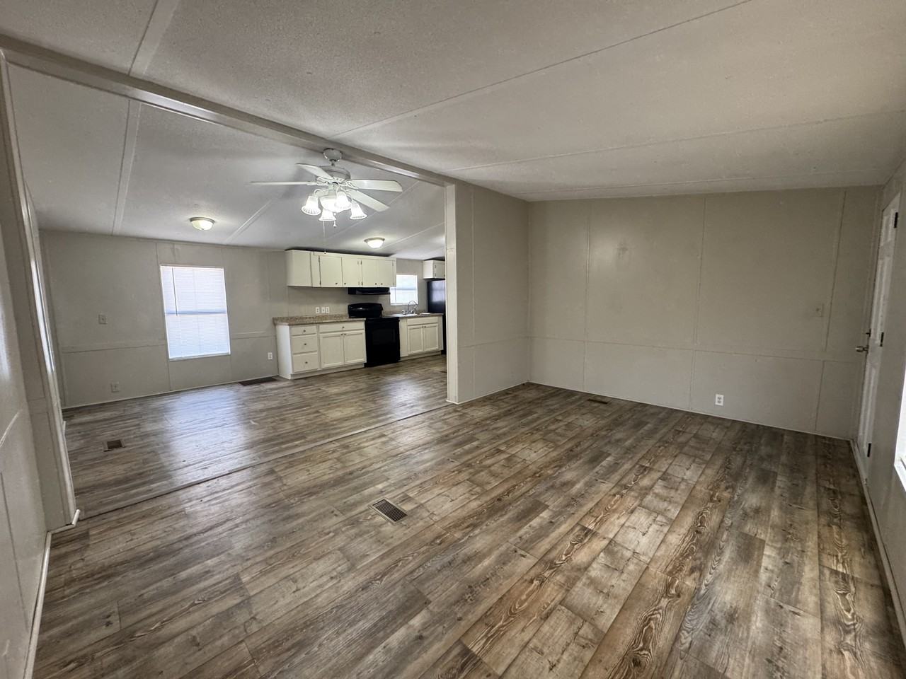 901 Scott Dr #1 - Photo 2 of 12