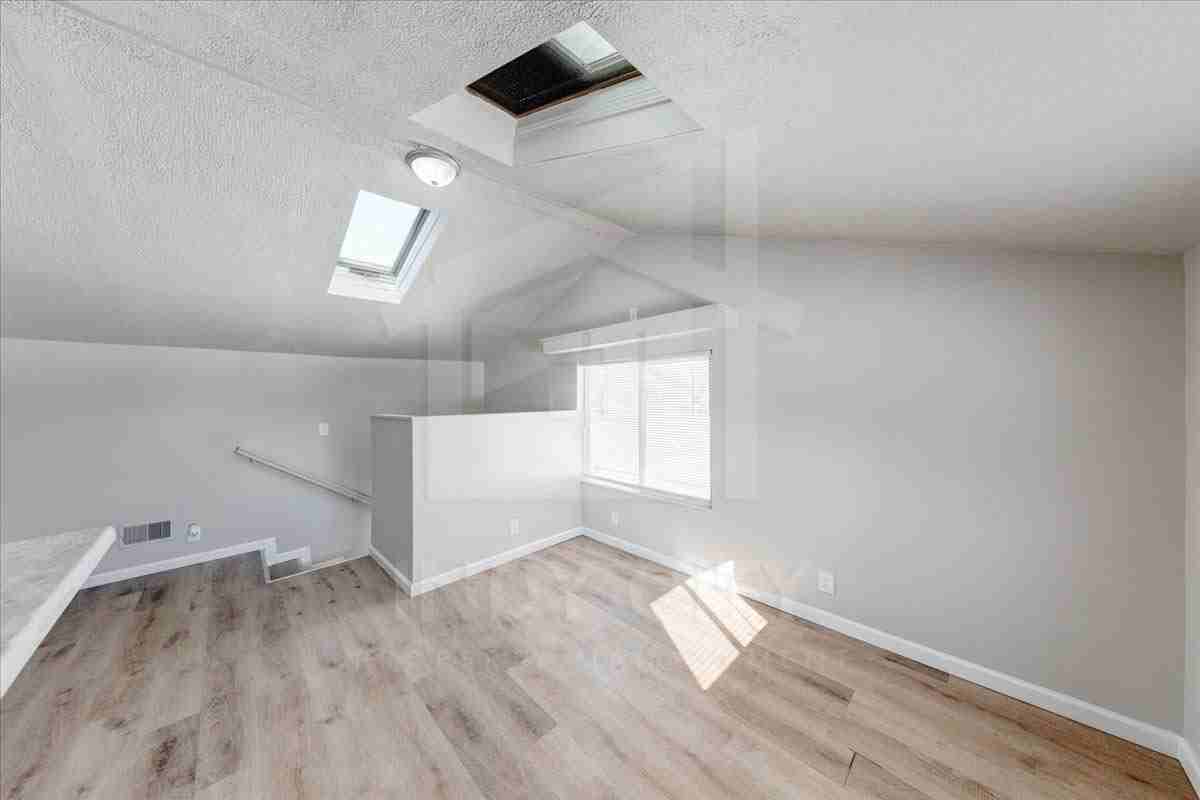 2918 S Mooresville Rd #1 - Photo 6 of 31