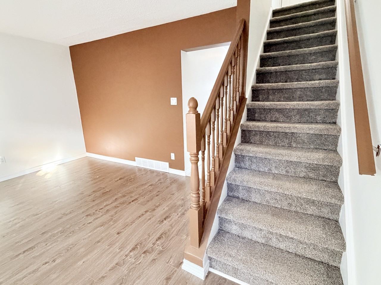 205 Fane St #11A - Photo 3 of 20