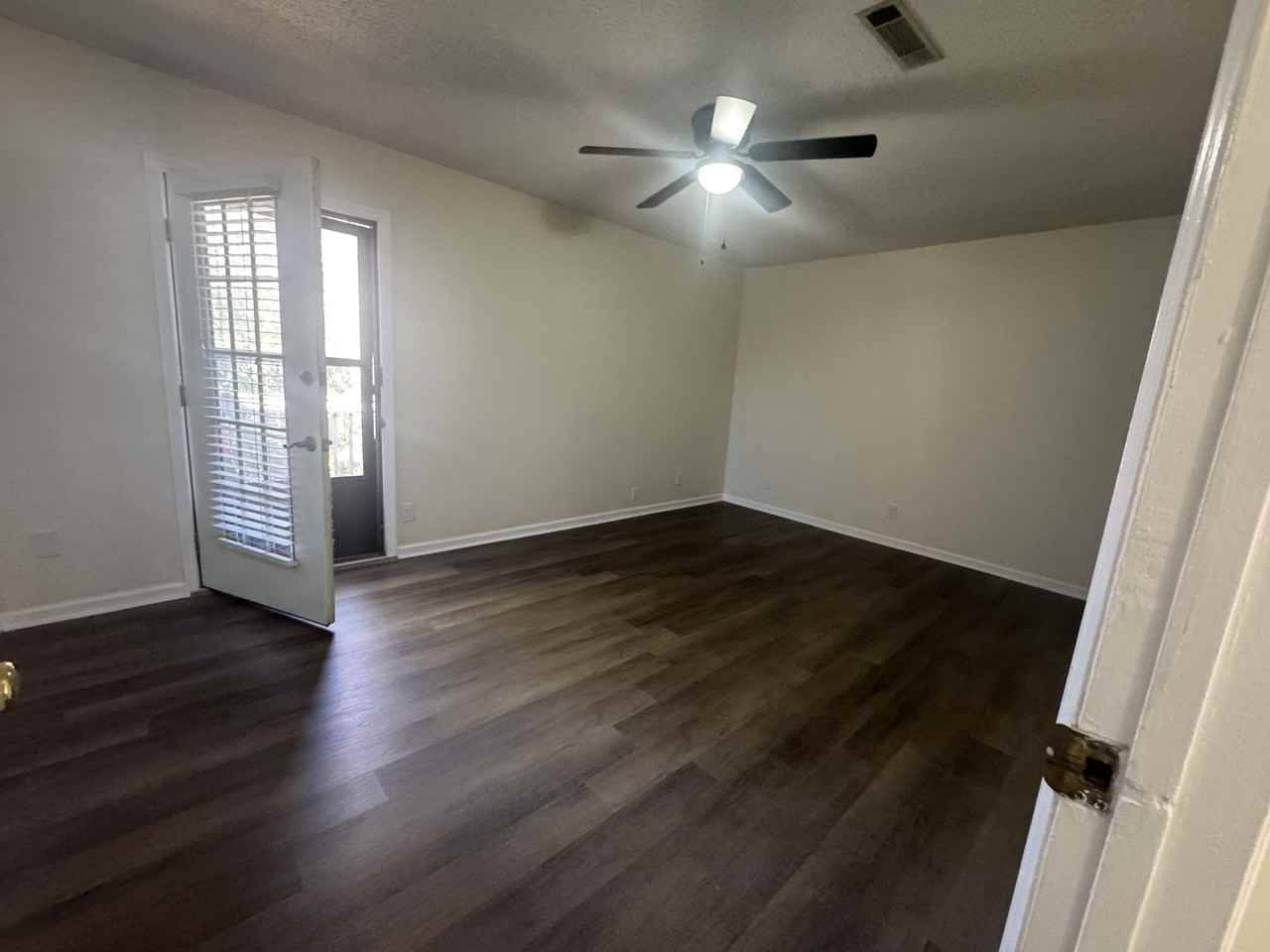 122 Timbers Dr #1 - Photo 3 of 14