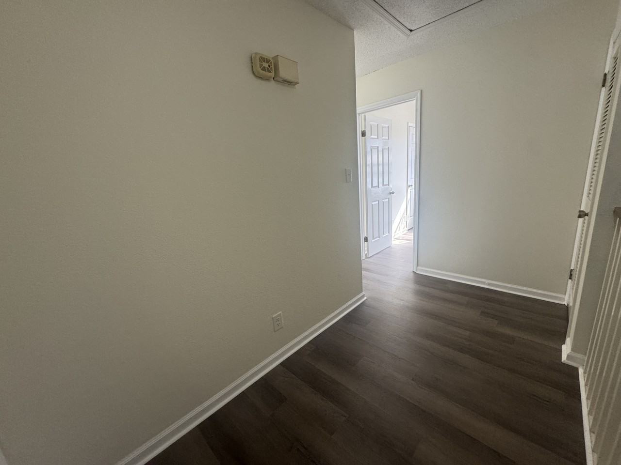 122 Timbers Dr #1 - Photo 6 of 14