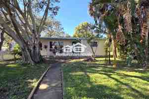 featured image of 3025 50th St S