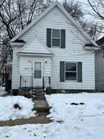 featured image of 911 E Washington St #1