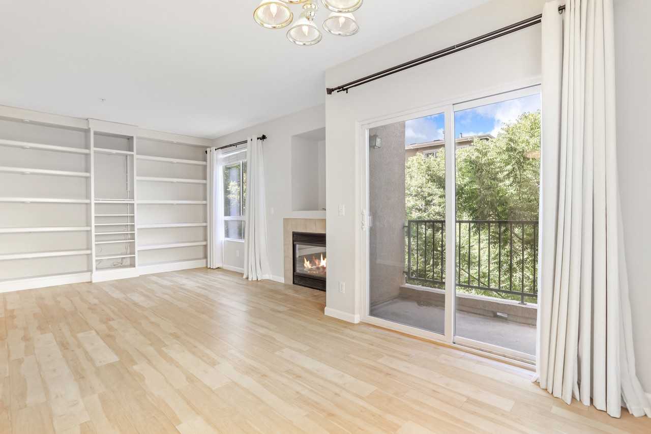 517 Tower Hill Ave #1 - Photo 3 of 40