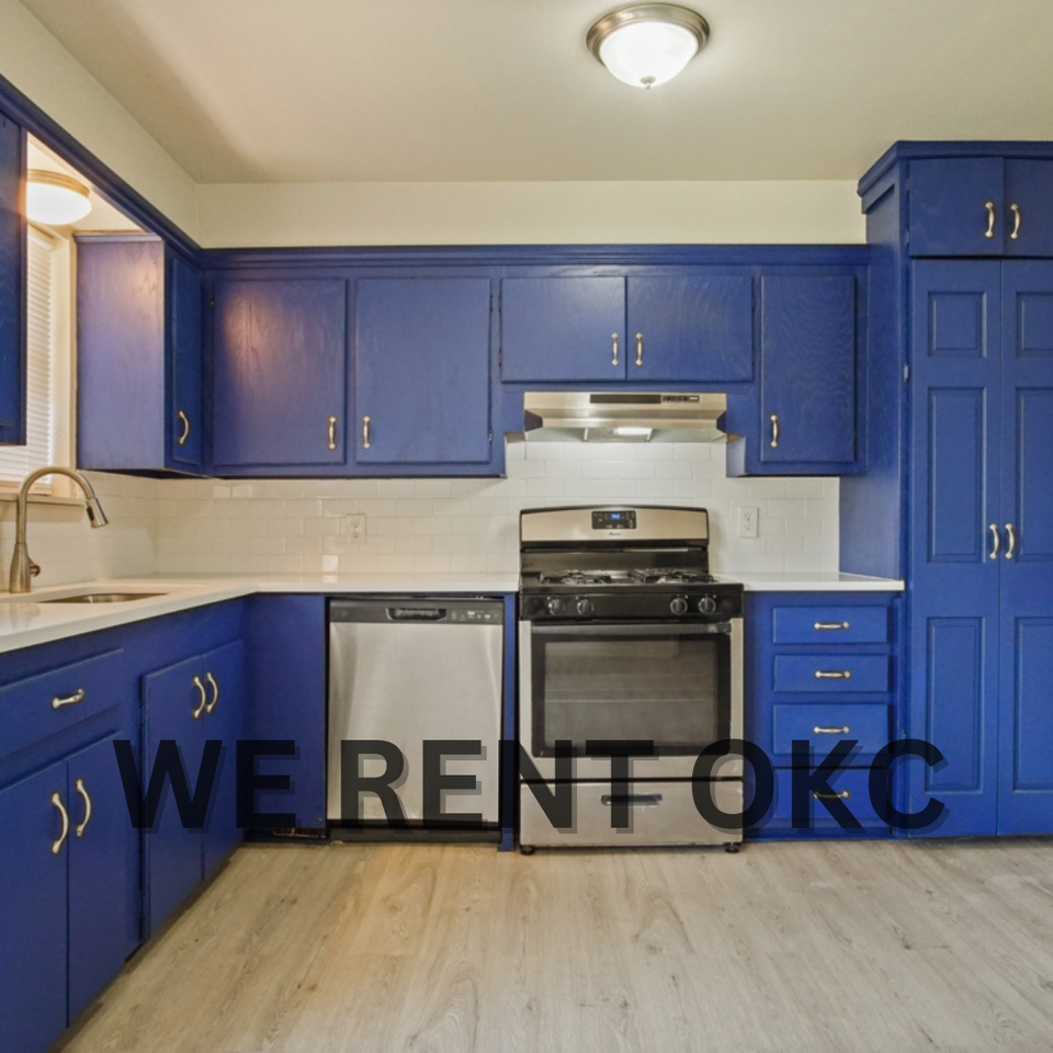 1020 Sw 65th St #1 - Photo 7 of 22