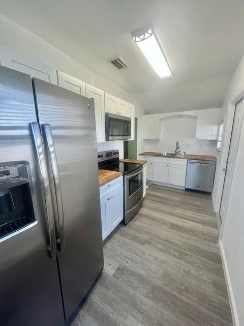 417 Cooper St #1 - Photo 5 of 13