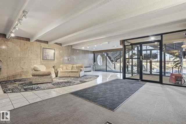 9918 101 St Nw - Photo 6 of 50