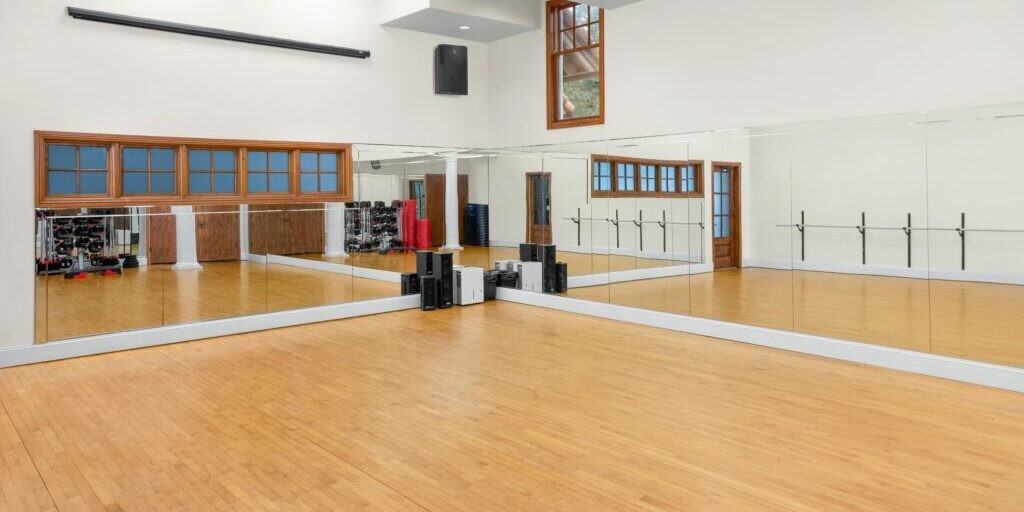 300 Via Castilla #202 - Photo 4 of 48