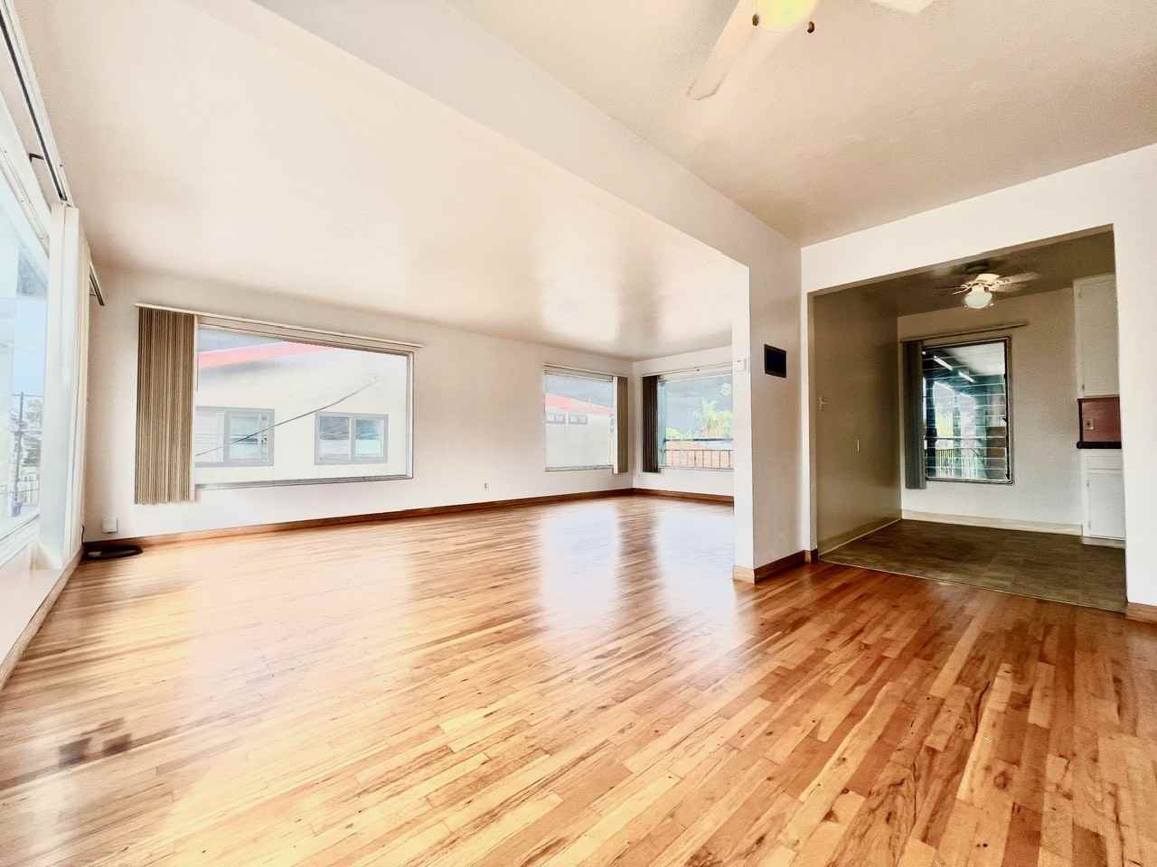 3728 Ingraham St #3728-5A - Photo 2 of 17