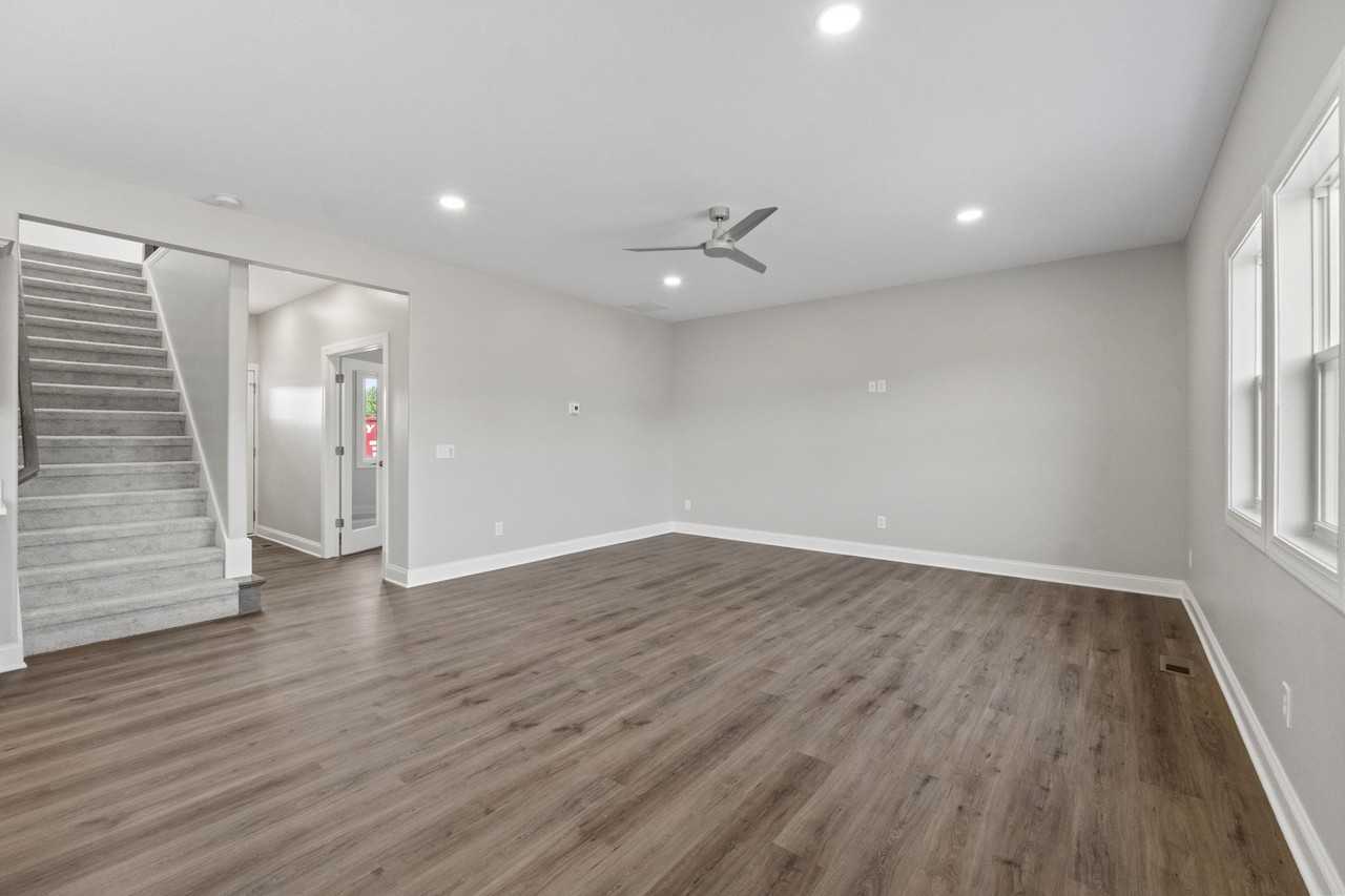 1298 Switchfoot Drive #1 - Photo 6 of 16