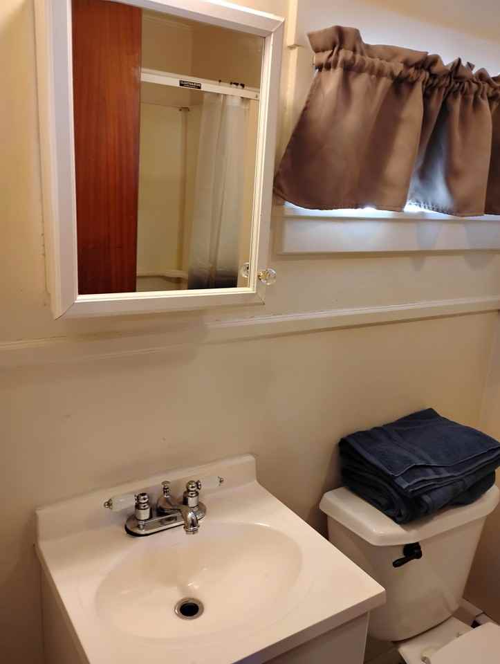 217 E Main St #5 - Photo 6 of 6