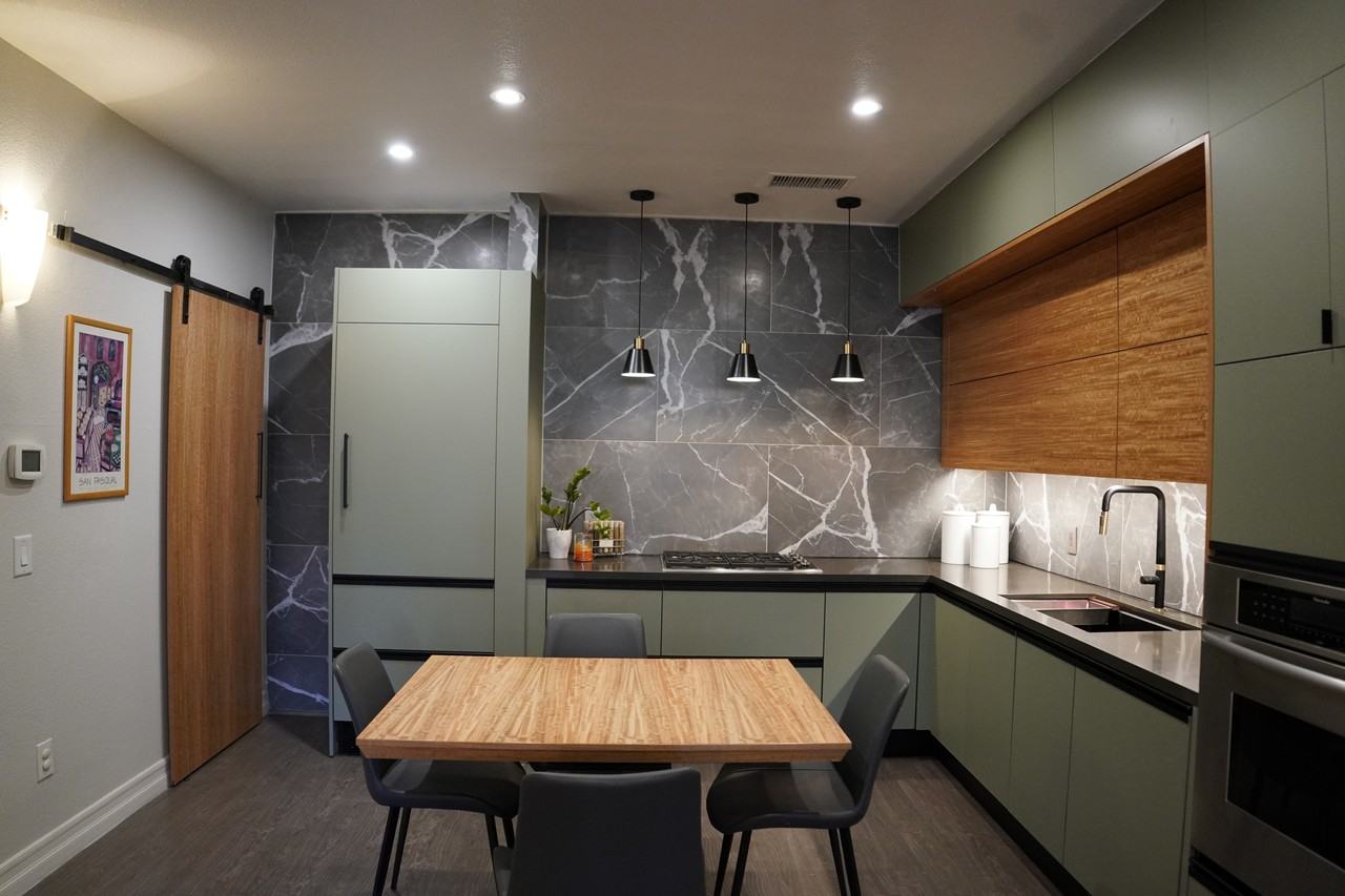 525 11th Avenue1105 #1105 - Photo 2 of 15