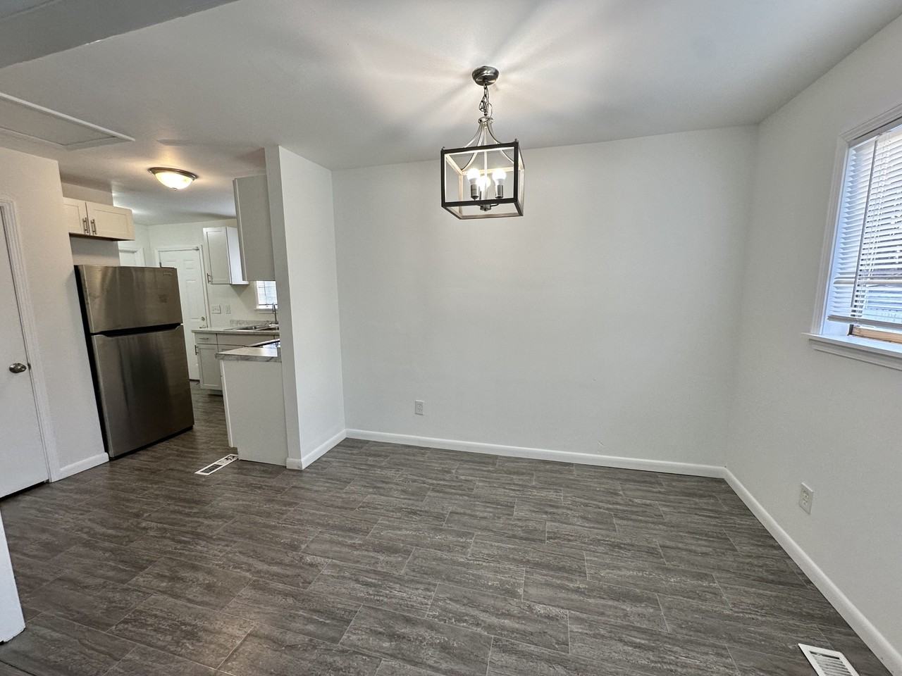 1417 Brighton Rd #1 - Photo 7 of 10