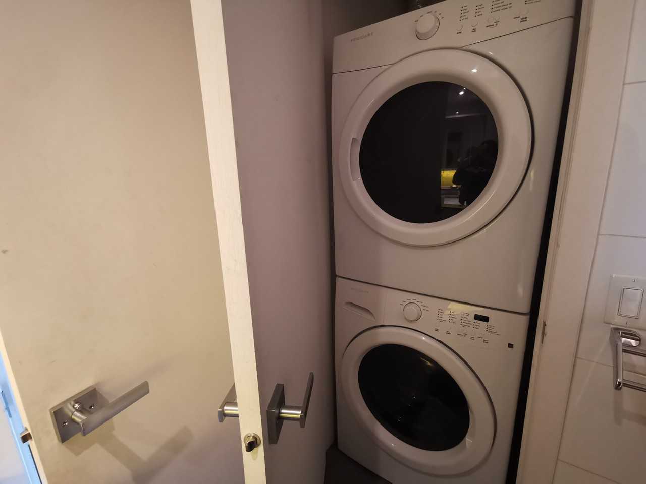 738 Rue Saint-Paul O #702 - Photo 6 of 10