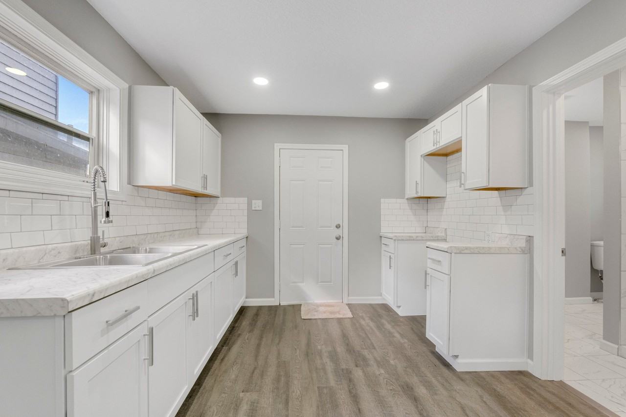 607 Riverside Ave #1 - Photo 5 of 9