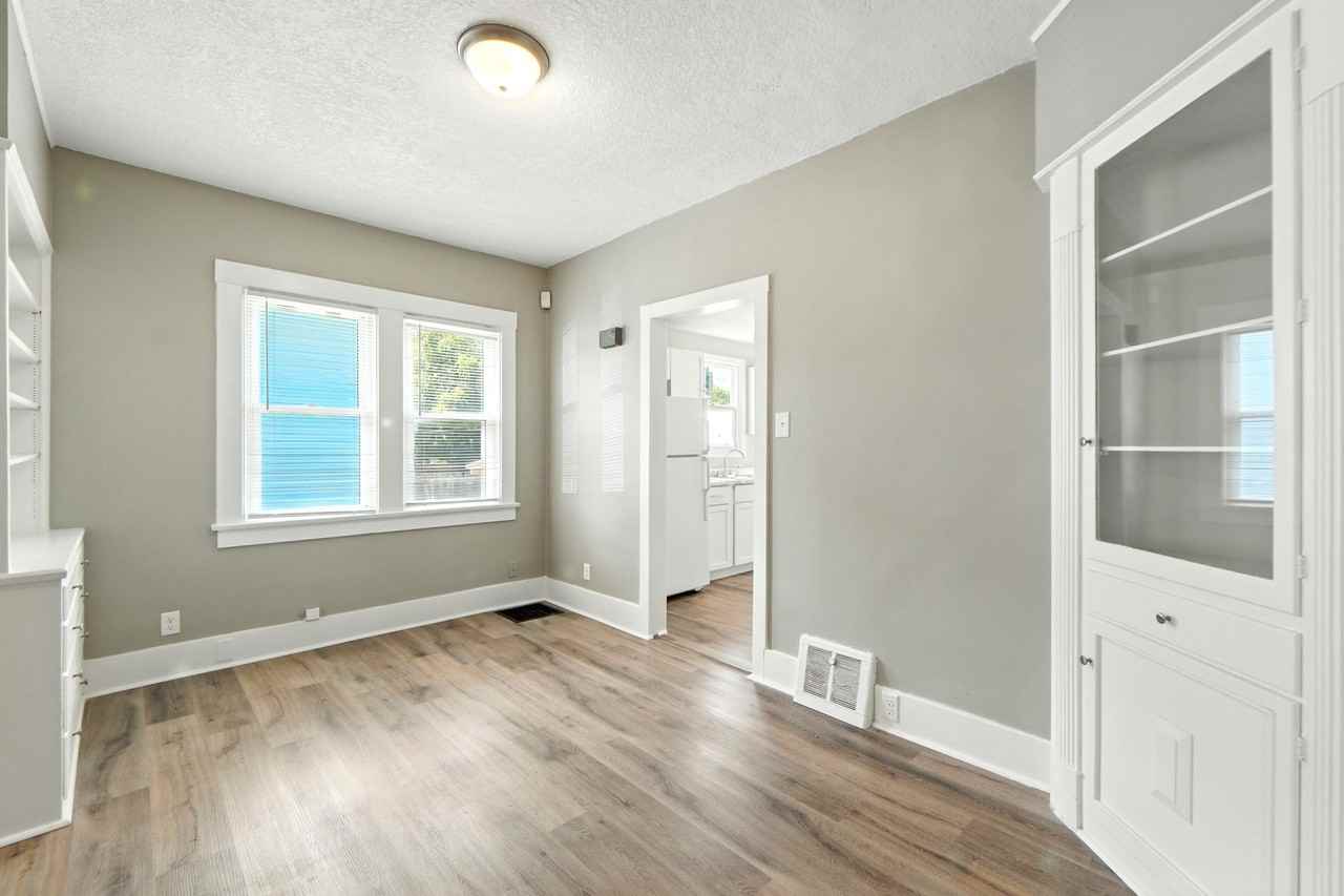 3706 Oliver St #1 - Photo 3 of 9