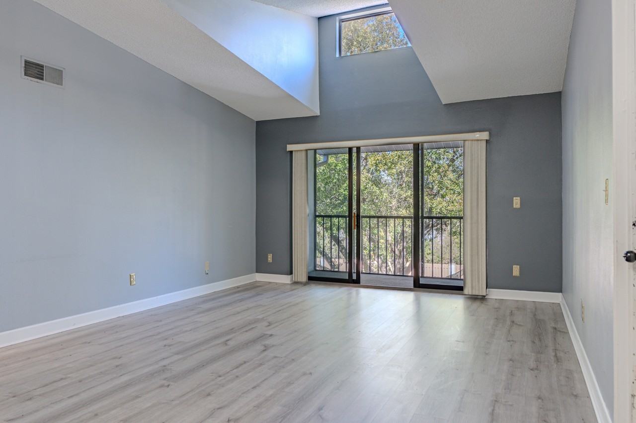 8215 Sun Spring CircleUnit 23 #23 - Photo 4 of 42