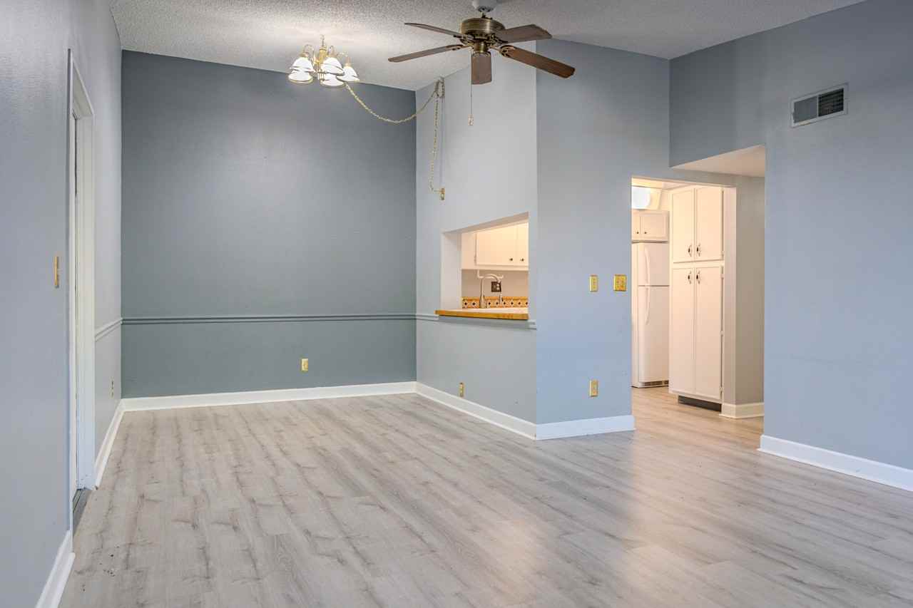 8215 Sun Spring CircleUnit 23 #23 - Photo 5 of 42