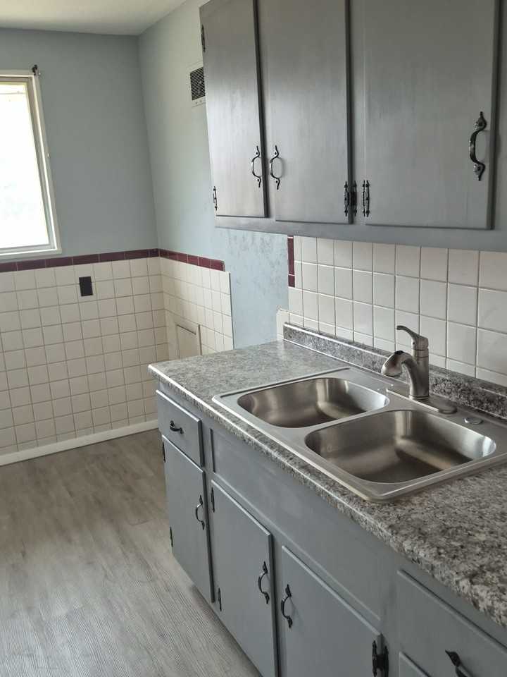 9352 Bellefontaine Rd #1 - Photo 4 of 42