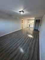 featured image of 30 Parkwood Dr #14