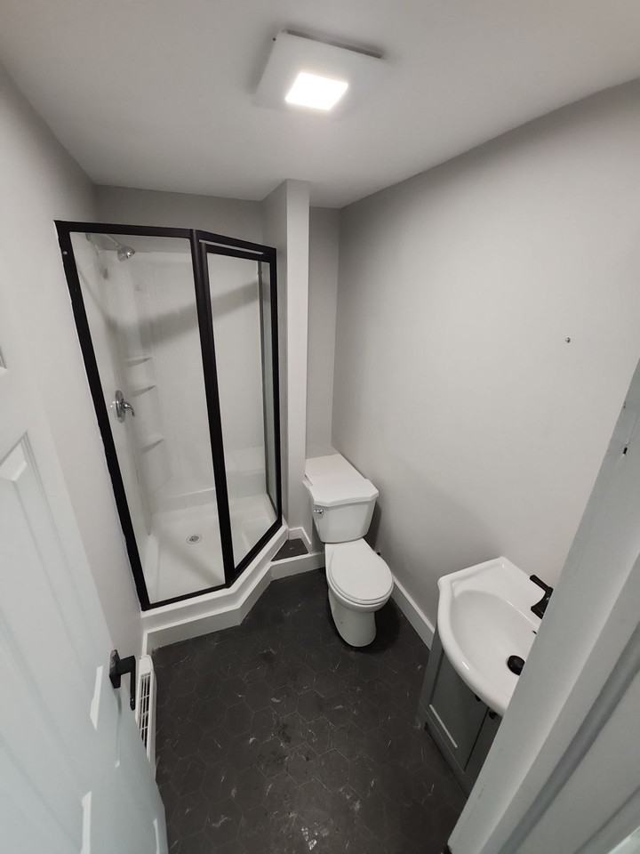 30 Parkwood Dr #15 - Photo 7 of 10