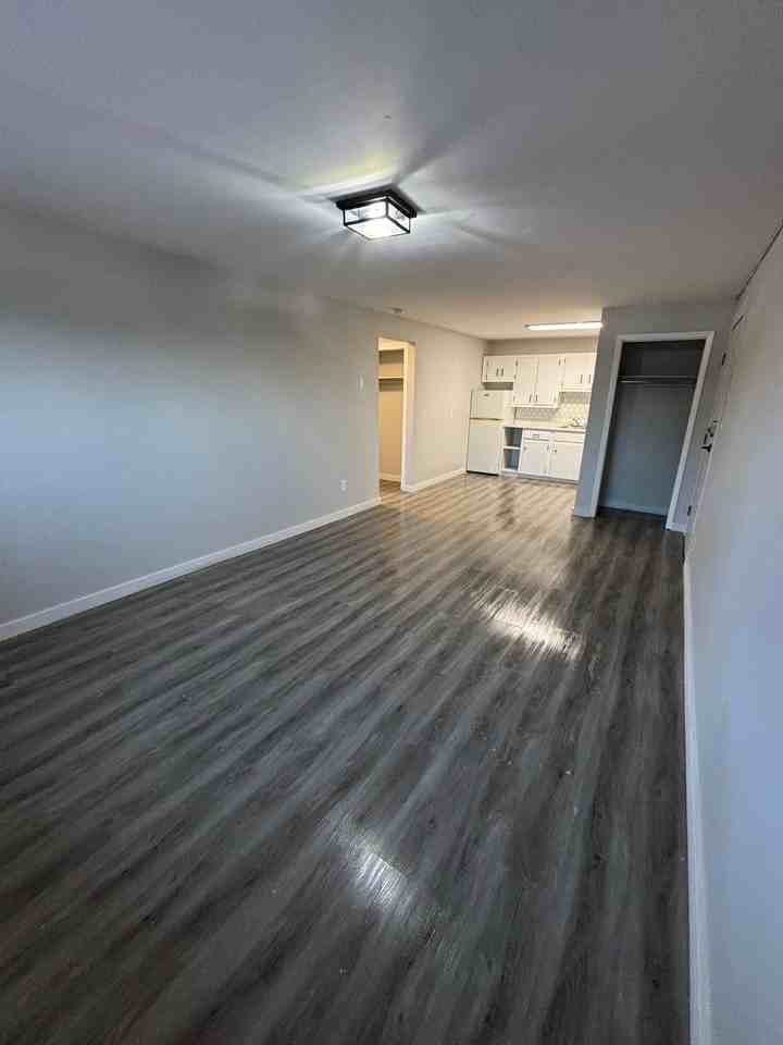 30 Parkwood Dr #19 - Photo 7 of 9