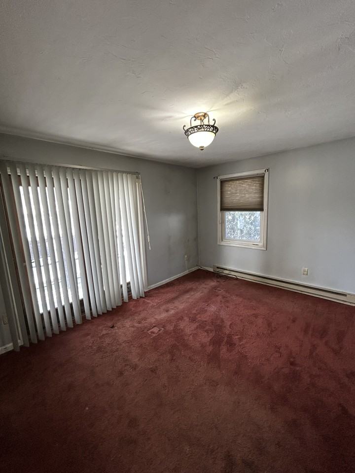 3 Hinman St #2 - Photo 4 of 8