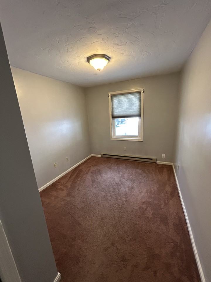 3 Hinman St #2 - Photo 5 of 8