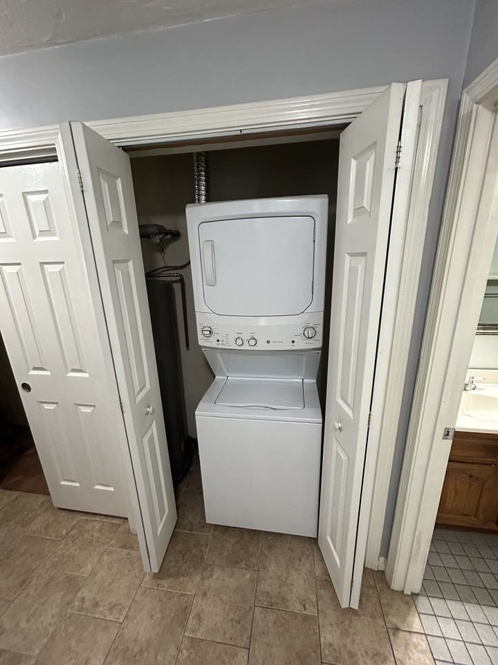 3 Hinman St #2 - Photo 6 of 8