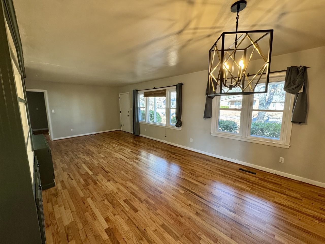 804 Hereford Dr #1 - Photo 3 of 10