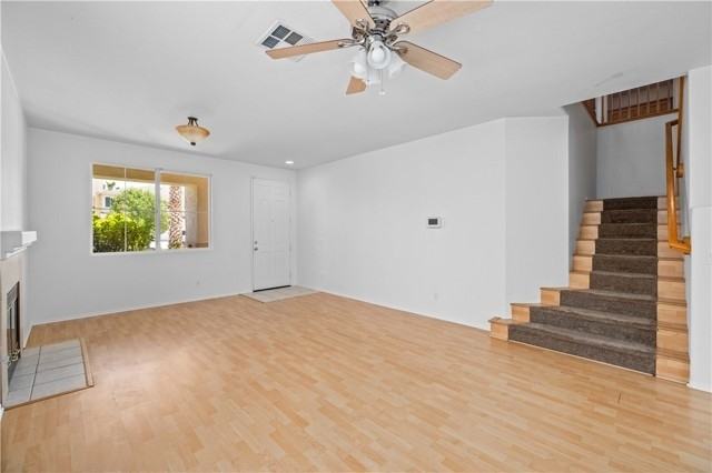 39221 Chantilly Ln #39221 - Photo 3 of 27