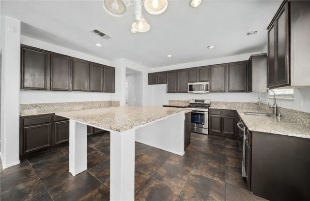 2232 Compote Cir #2232 - Photo 6 of 26