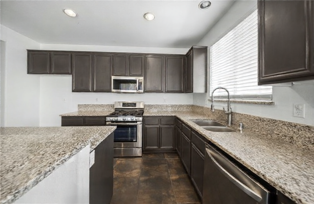 2232 Compote Cir #2232 - Photo 7 of 26