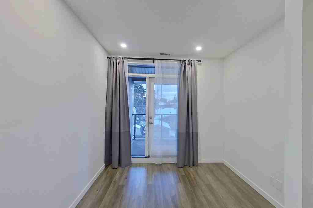 211 #1 - Photo 5 of 11