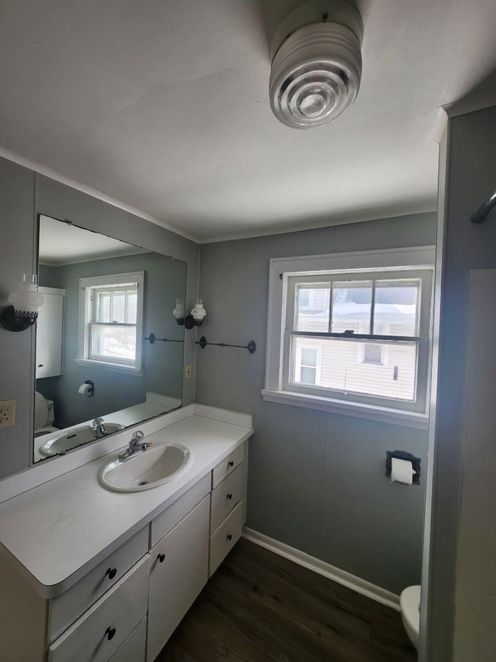 87 Brighton Dr #1 - Photo 7 of 8