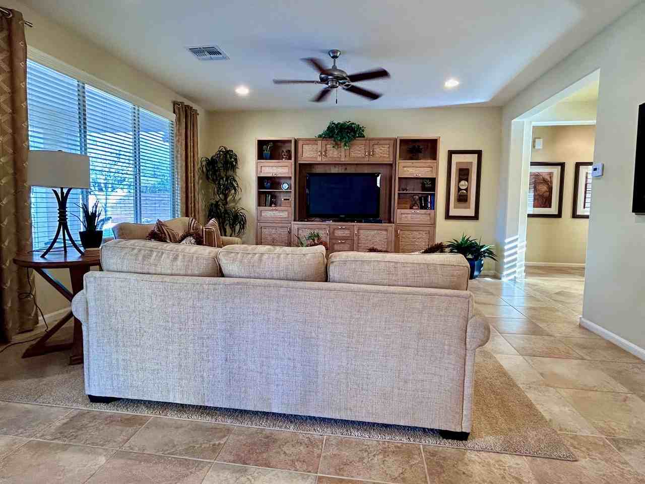 2177 East Eager Drive - Photo 7 of 29