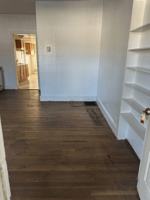 featured image of 639 W Pleasant St #639