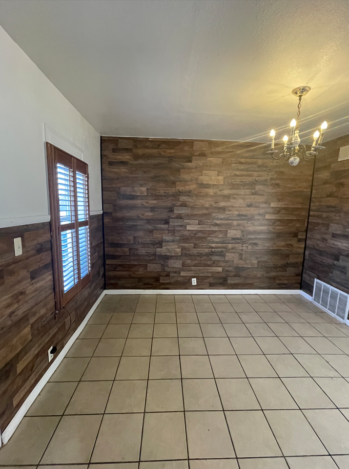 124 E Evans Ave #1 - Photo 2 of 12