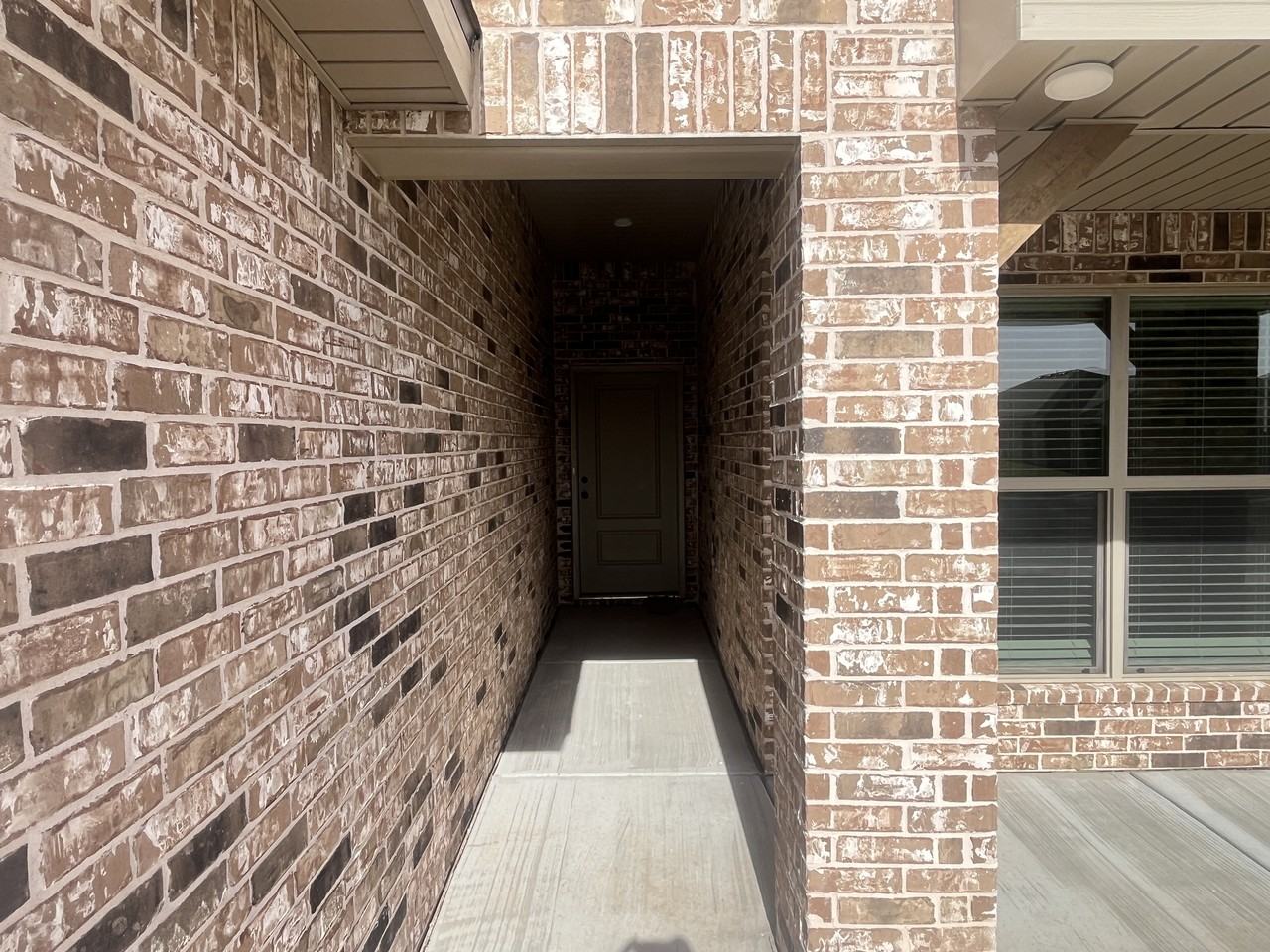 1301 Ross Ave #1 - Photo 3 of 30