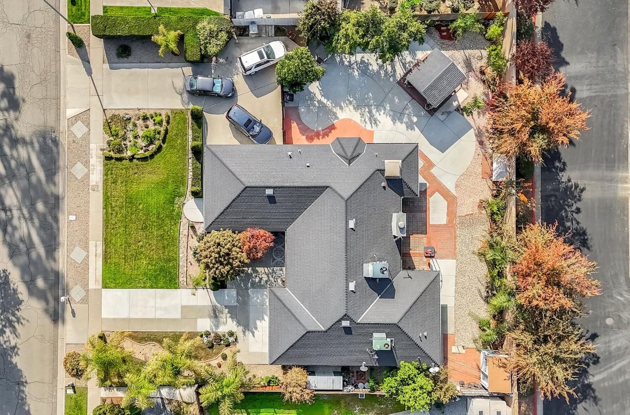 6733 N Alva Ave #1 - Photo 5 of 25