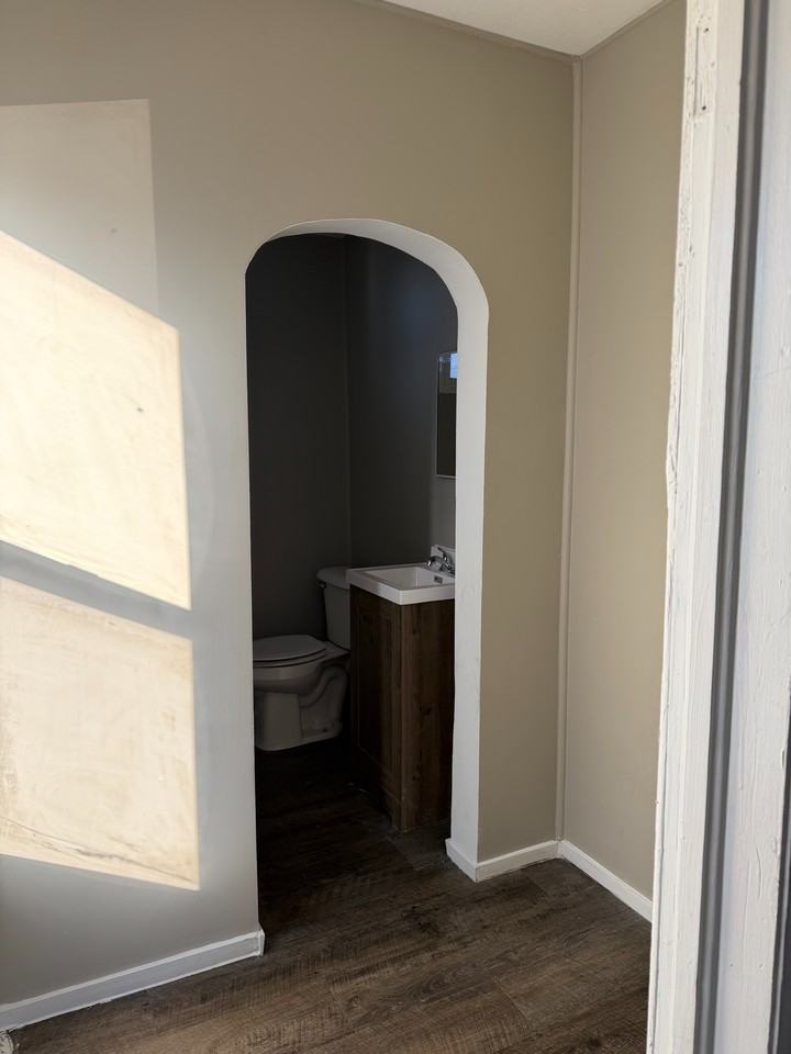 514 E Garden St #1 - Photo 6 of 14