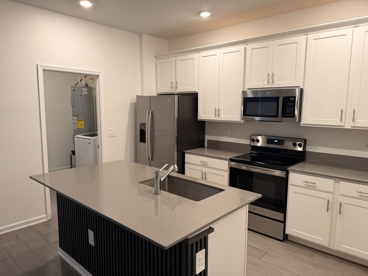 1687 Contentment Loop #1 - Photo 7 of 50