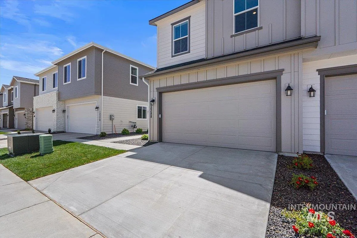 12385 W Norterra Ln #1 - Photo 3 of 42