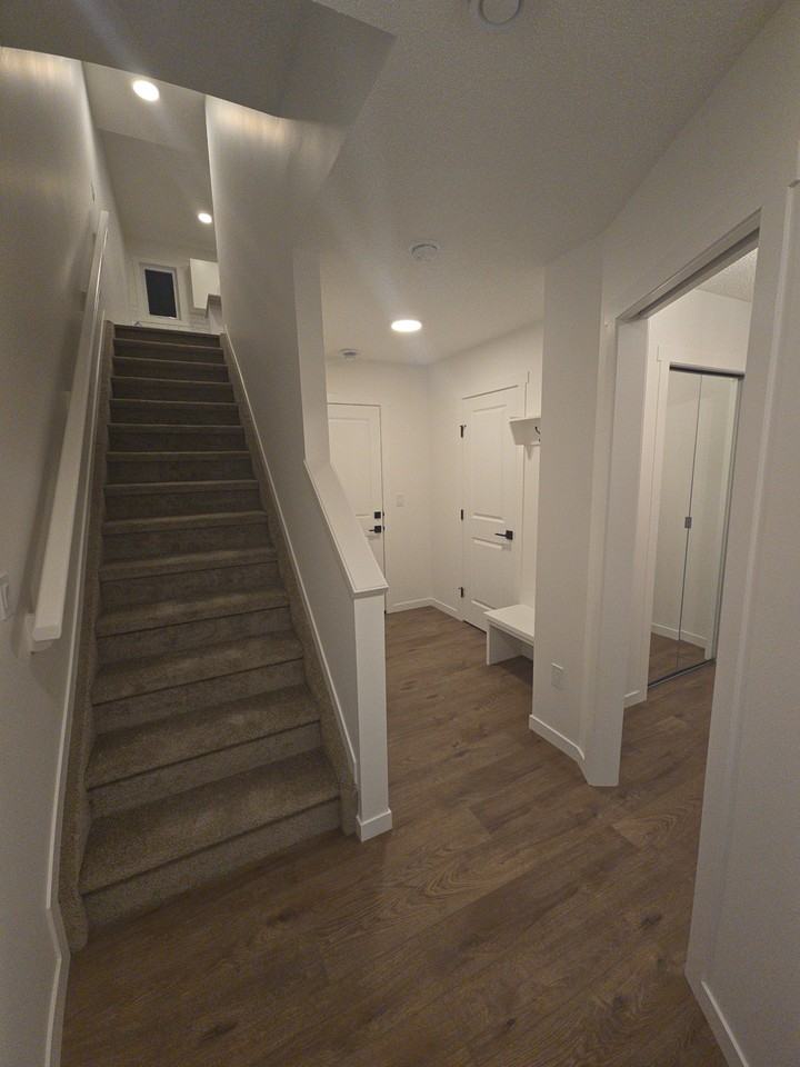 1112 Aster Blvd Nw #MAIN - Photo 2 of 14