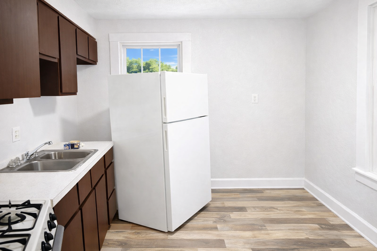 510-518 N College stUnit 510 1/2 #510-5 - Photo 3 of 9