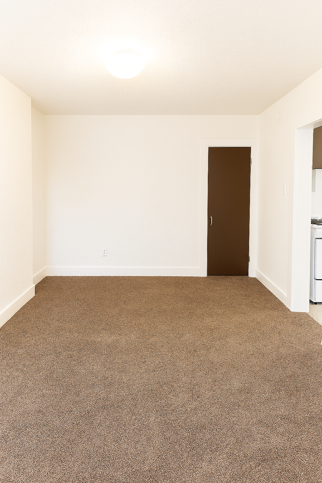 510-518 N College stUnit 510 1/2 #510-5 - Photo 4 of 9